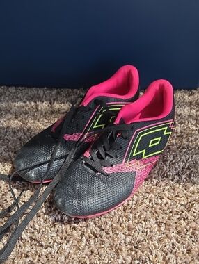 Kids Pink & Black Soccer Cleats by Lotto